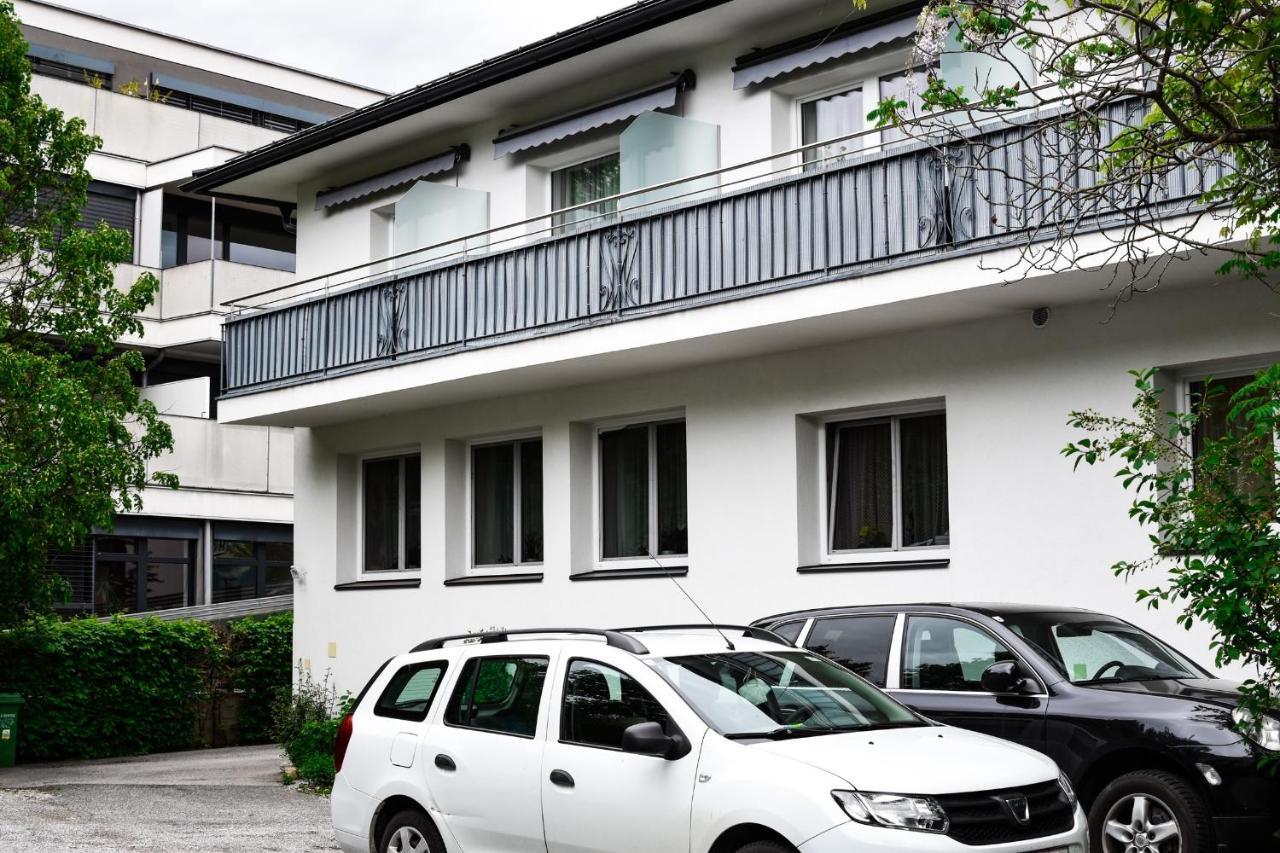Gartenhotel Garni Pension B&B Innsbruck Ngoại thất bức ảnh